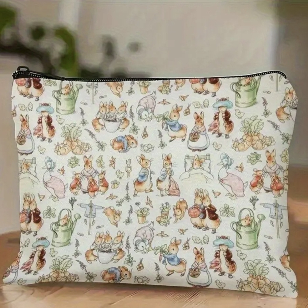 Charming Beige Cosmetic Bag with Animal Print - Picture 3 of 6